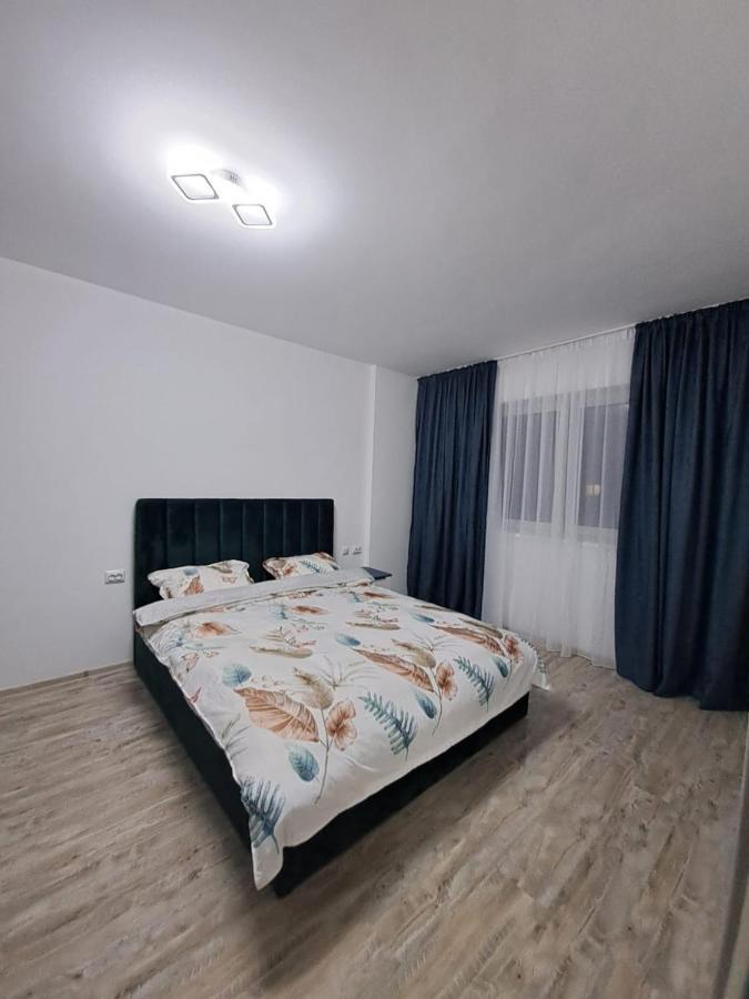 Happy Rental Apartments 2 Craiova Exterior foto