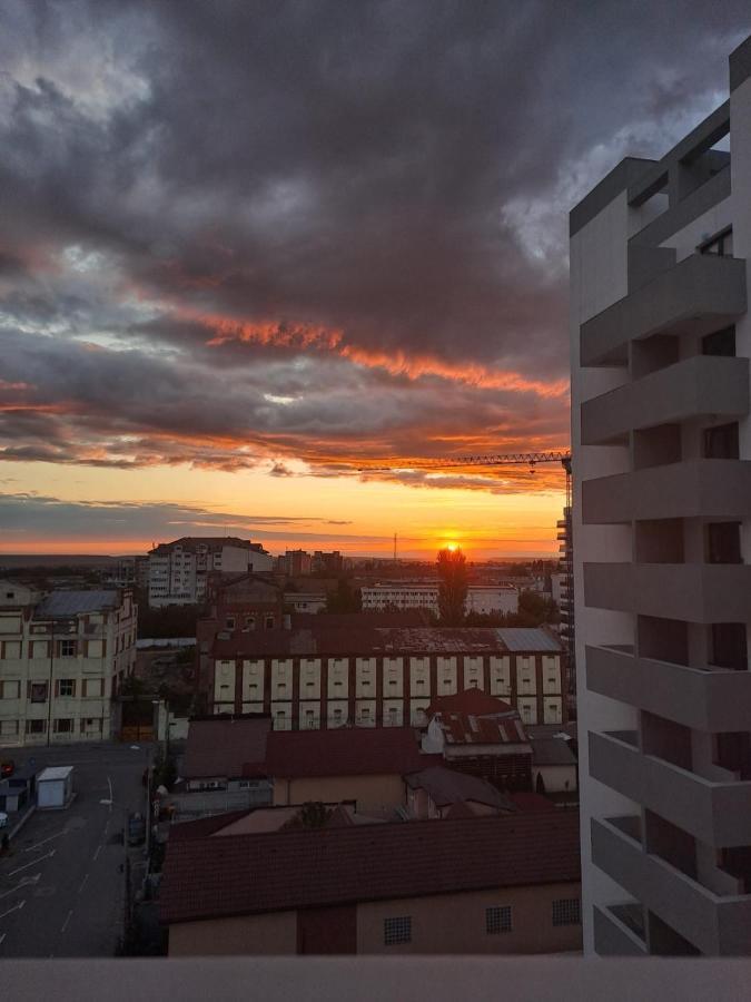 Happy Rental Apartments 2 Craiova Exterior foto