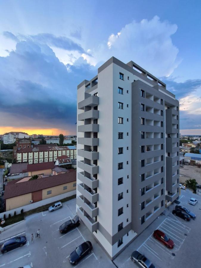 Happy Rental Apartments 2 Craiova Exterior foto