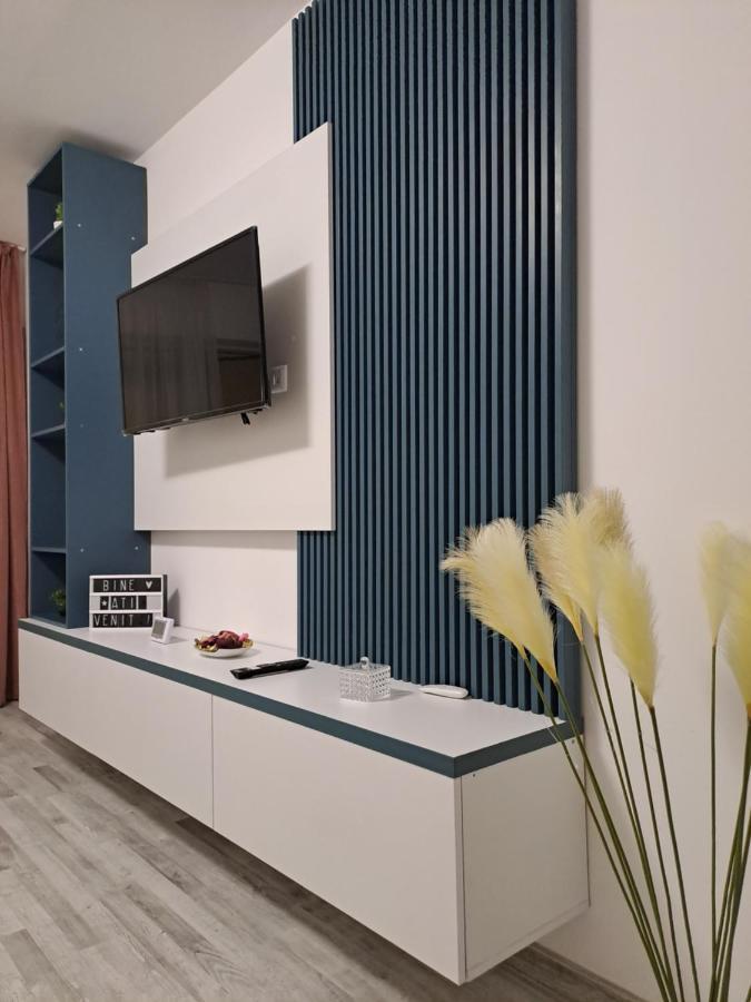 Happy Rental Apartments 2 Craiova Exterior foto