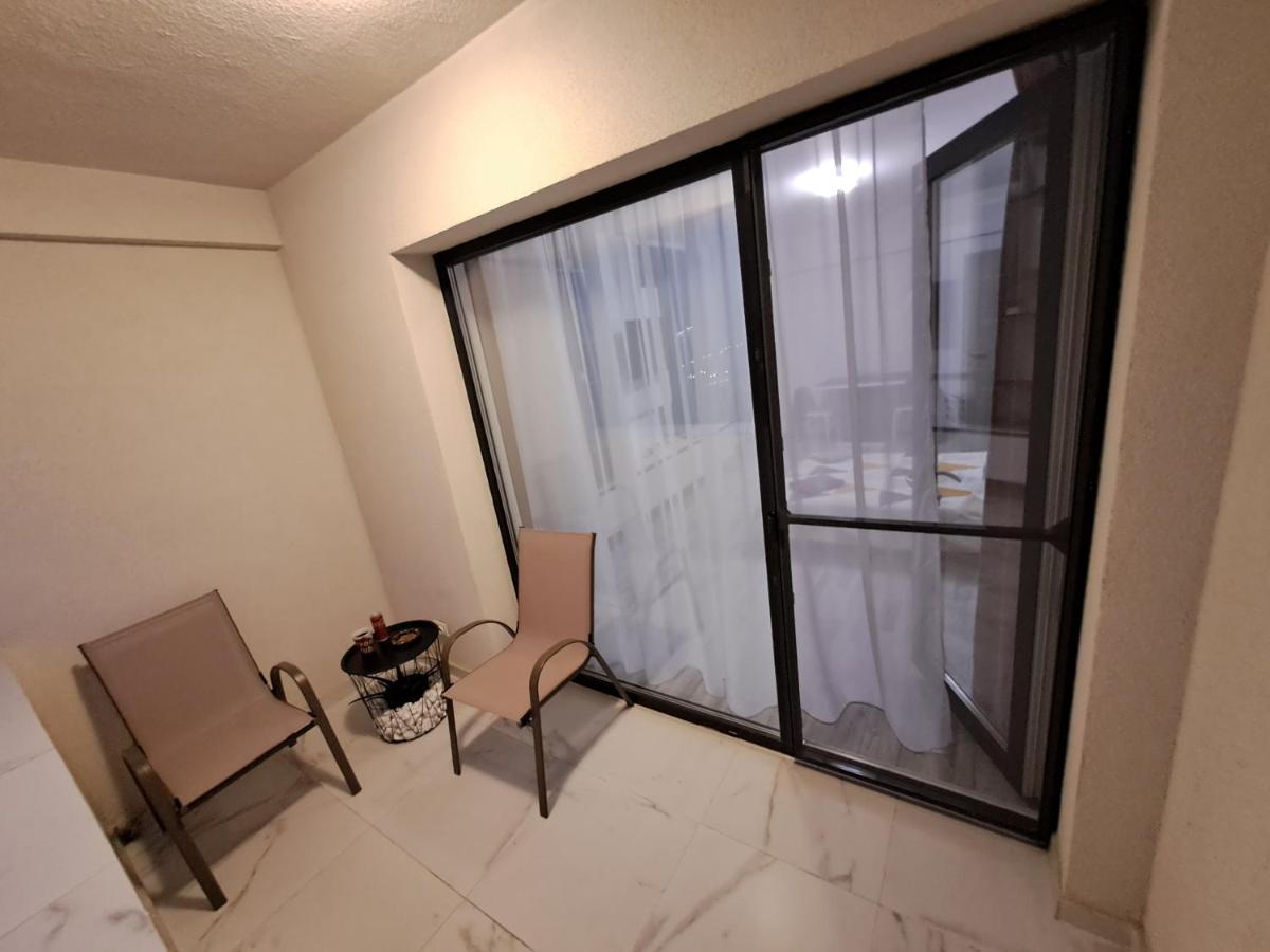 Happy Rental Apartments 2 Craiova Exterior foto